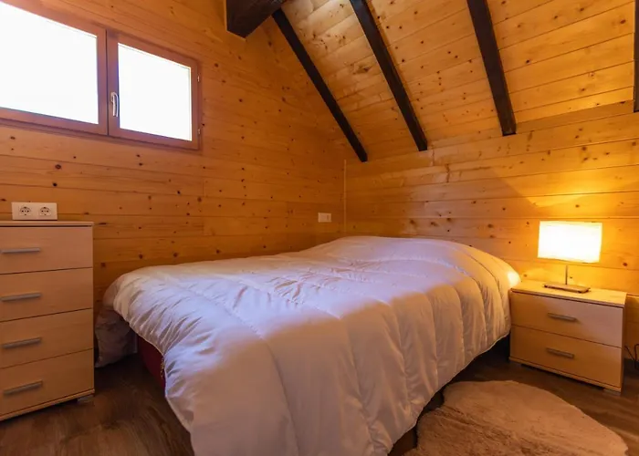 Le Repaire Du Cerf - Triplex Avec Balcon Les Angles (Pyrenees-Orientales)